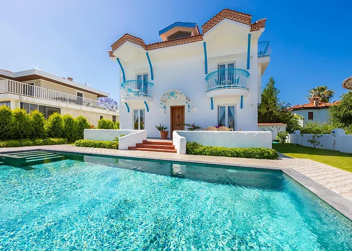 Blue Island Villa *